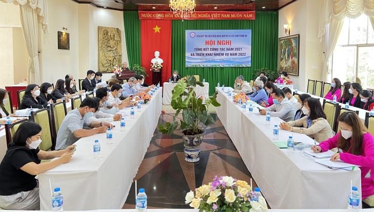 Thư viện tỉnh Tây Ninh tham dự Hội nghị Tổng kết công tác năm 2021 và triển khai nhiệm vụ năm 2022 của Liên hiệp Thư viện Khu vực miền Đông Nam bộ và cực Nam Trung bộ