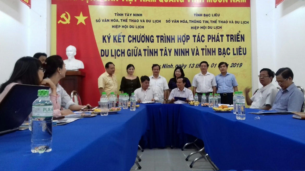 kÝ KẾT2.jpg